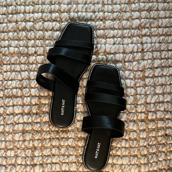 Matt & Nat Black Strap Sandals - Picture 4 of 4